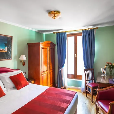 Hotel Piazza Di Spagna Řím