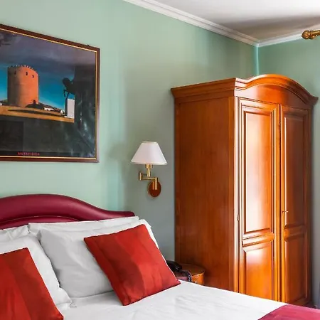 Отель Piazza Di Spagna 3*