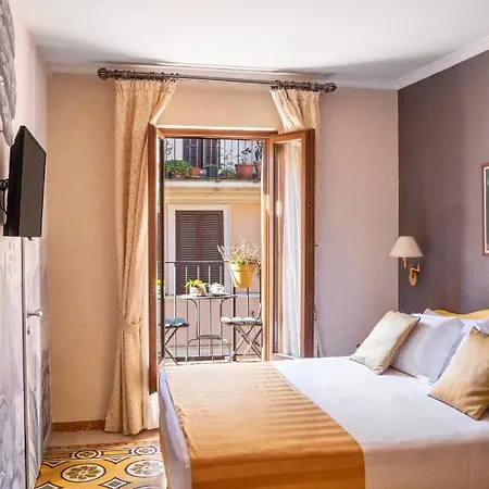 Отель Piazza Di Spagna