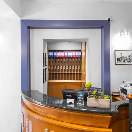 Piazza Di Spagna Szálloda Róma