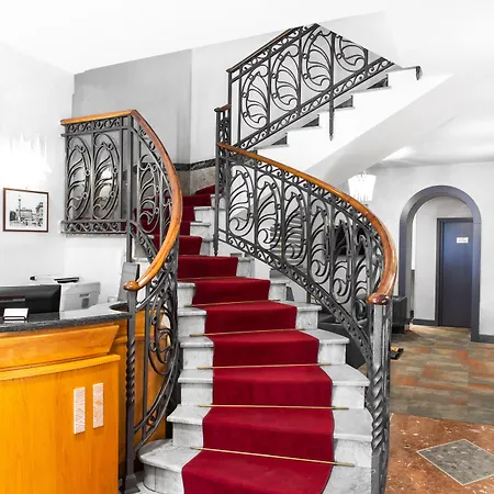 Piazza Di Spagna Hotel 3*