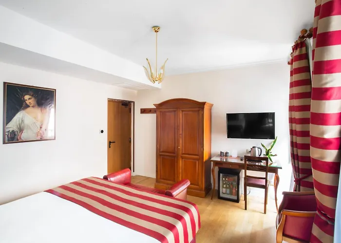 Hotel Piazza Di Spagna 3*