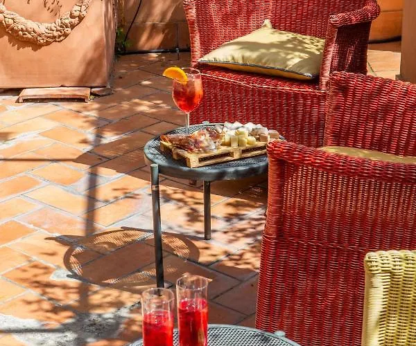 Hotel Piazza Di Spagna 3*