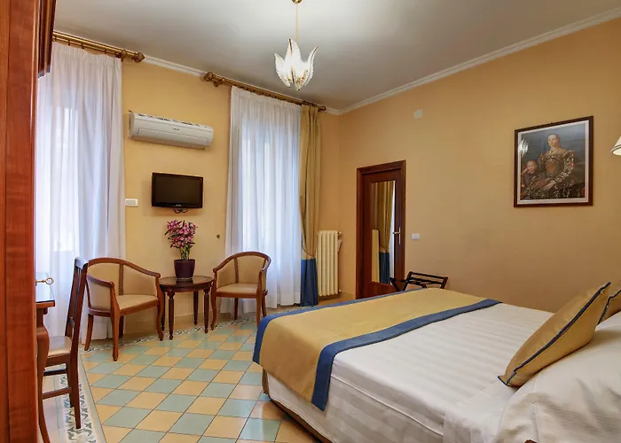 Hotel Piazza Di Spagna 3*