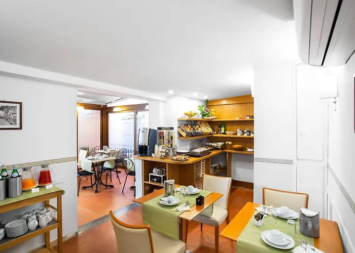 Piazza Di Spagna Rome