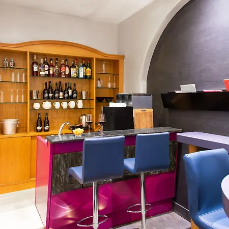 Piazza Di Spagna 3* רומא