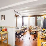 Piazza Di Spagna 3* רומא