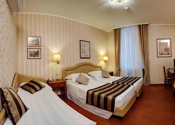 ホテル ピアッツァ ディ スパーニャ 3*