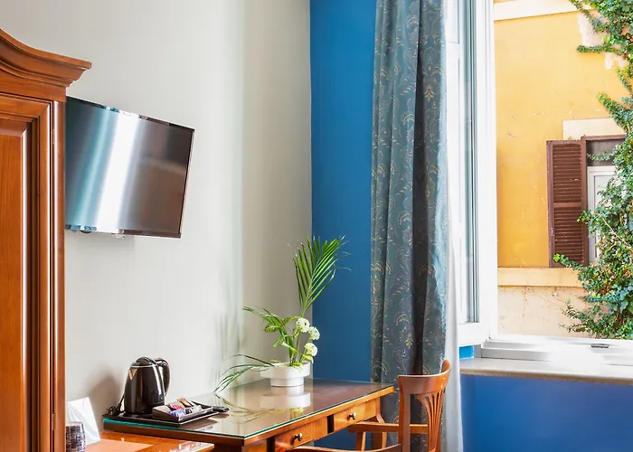 ホテル ピアッツァ ディ スパーニャ 3*